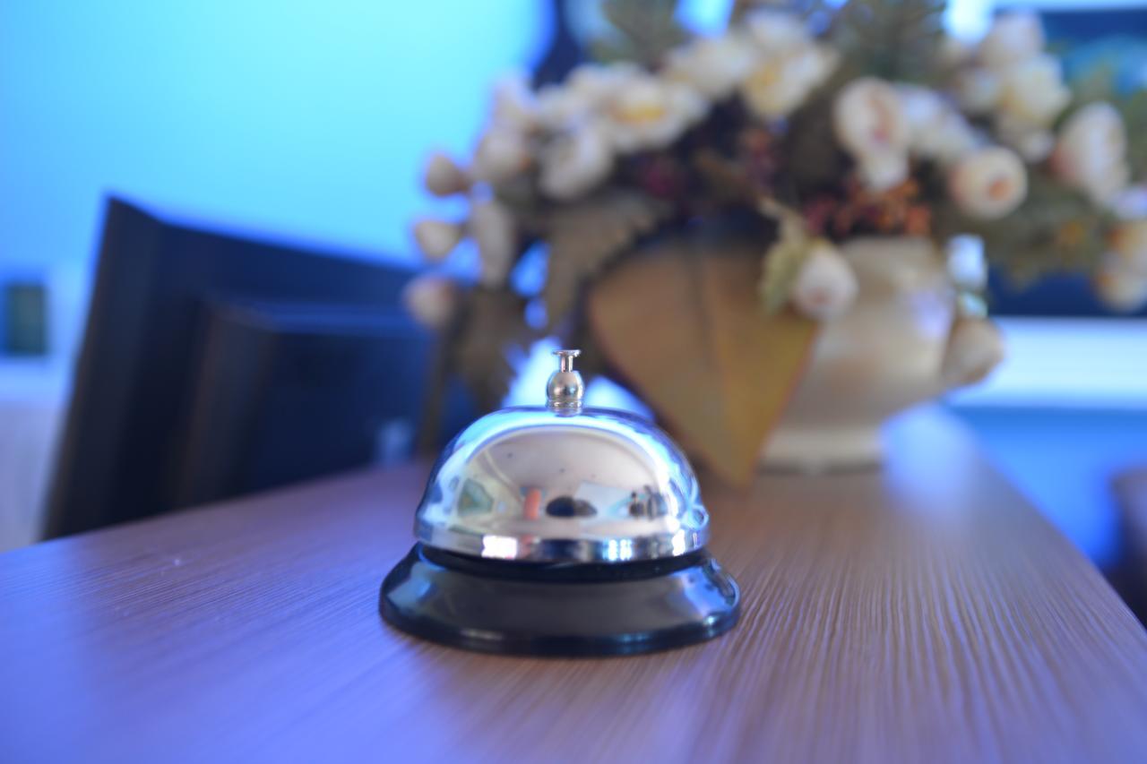 Royal Gaz Hotel Durrës Extérieur photo